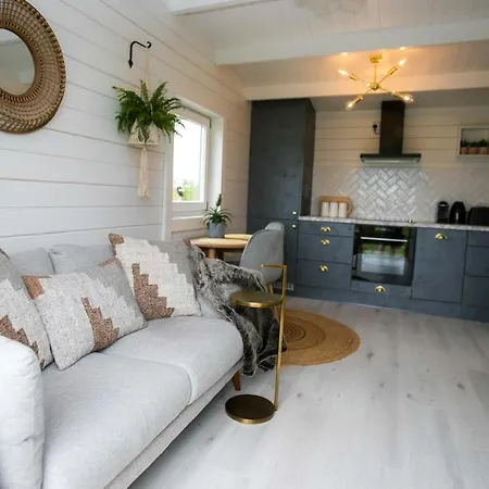 The Paddocks - Stylish, Cozy & Private Horská chata *