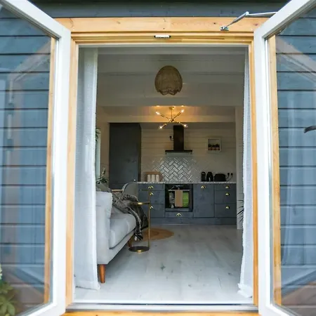 Horská chata The Paddocks - Stylish, Cozy & Private *