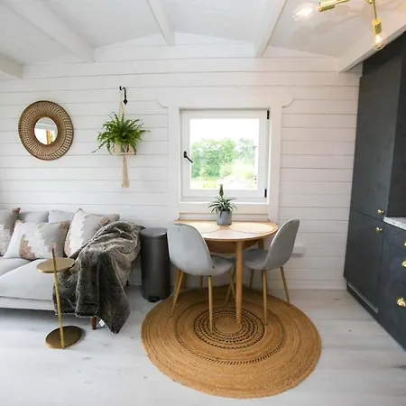 The Paddocks - Stylish, Cozy & Private 基拉尼