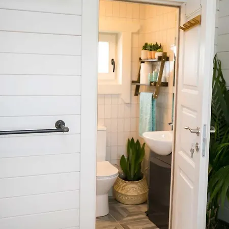 Шале The Paddocks - Stylish, Cozy & Private Кілларні