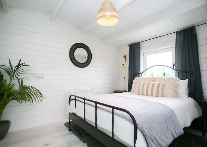 The Paddocks - Stylish, Cozy & Private Κιλάρνεϊ